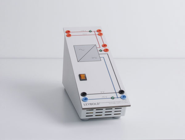 Gleichspannungsnetzgerät 5V,-15V,15V