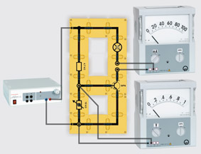 Transistor als elektronischer Schalter - Aufbau mit Leiterbausteinen