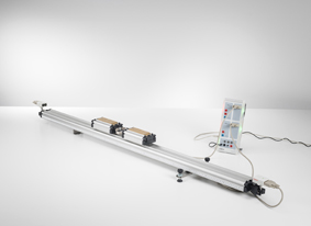 Drittes Newtonsches Axiom und Stoßgesetze - Aufzeichnung und Auswertung mit zwei Ultraschallsensoren und CASSY