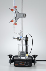 Elektrolytische Dissoziation mit Stativmaterial