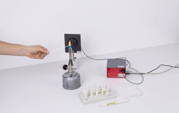 Aufnahme der Emissionsspektren bei einer Flammenfärbung